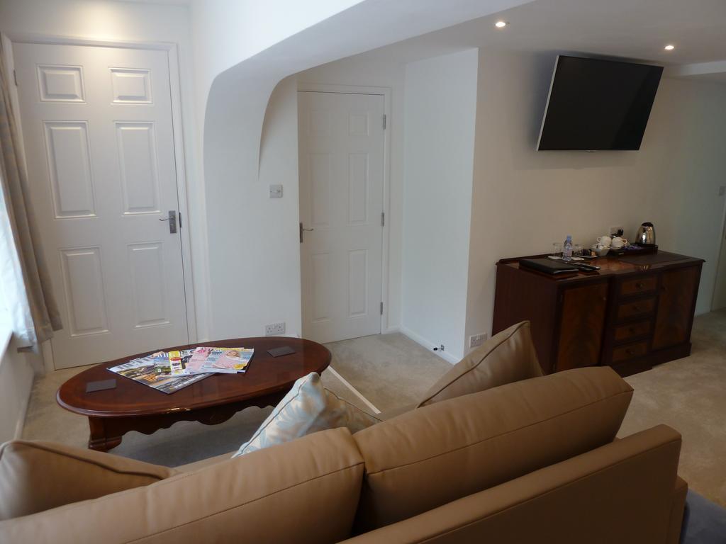 Cameron House Landford Buitenkant foto