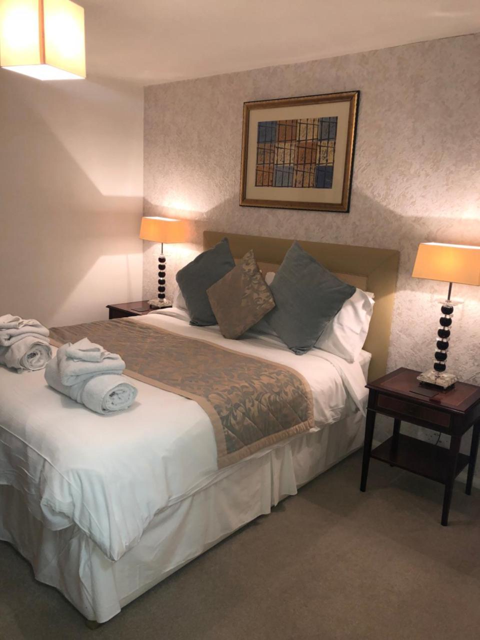 Cameron House Landford Buitenkant foto