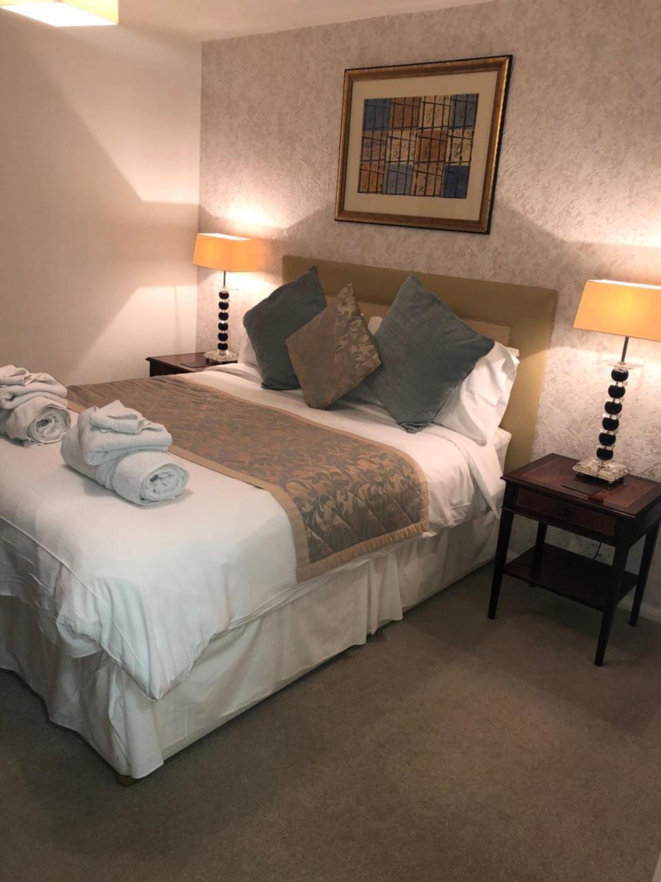 Cameron House Landford Buitenkant foto
